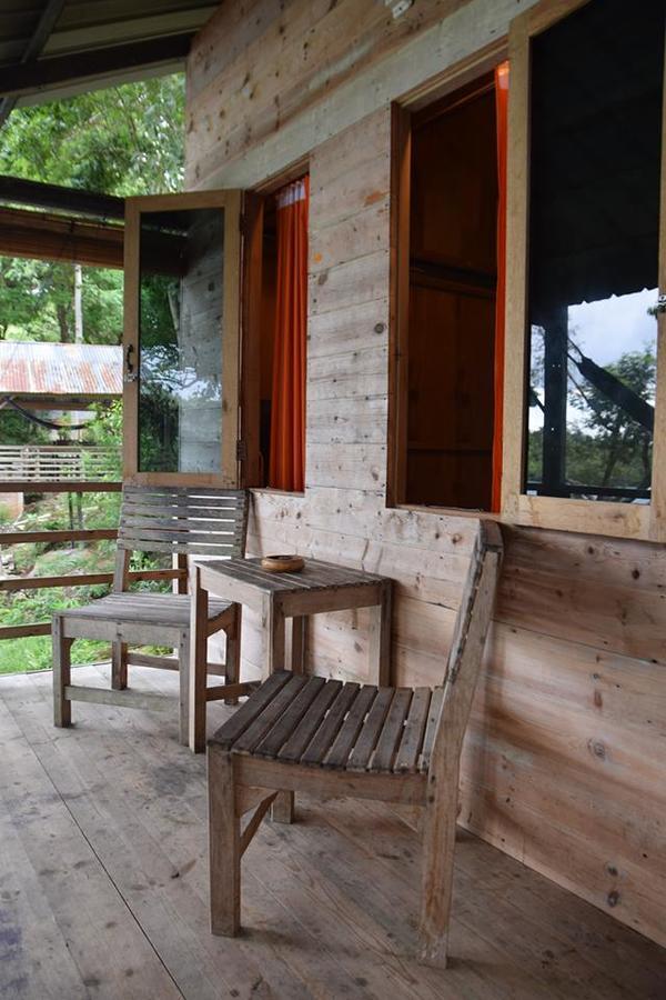 Olala Cafe & Bungalows サバン エクステリア 写真